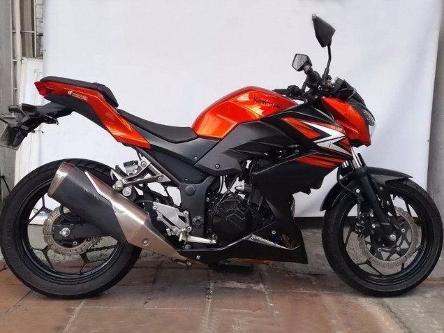 2015-2016 Kawasaki Z250/Z300 Motorcycle Fairings - Orange Red Matte Black Canada