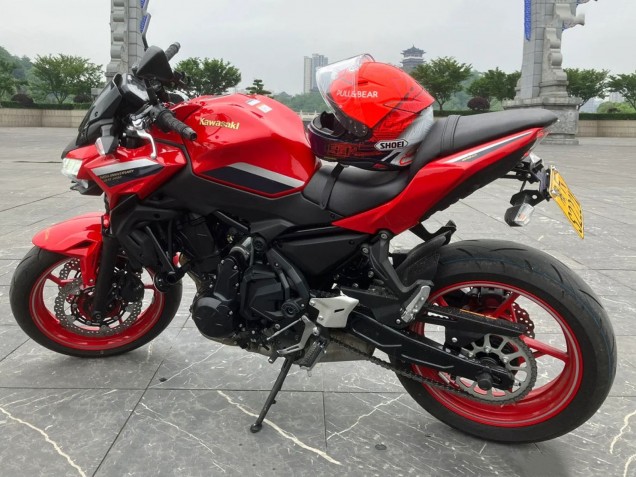 2020-2025 Kawasaki Ninja Z650 Motorcycle Fairings - Red Black Canada
