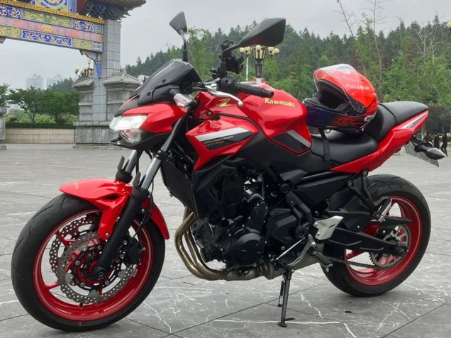 2020-2025 Kawasaki Ninja Z650 Motorcycle Fairings - Red Black Canada
