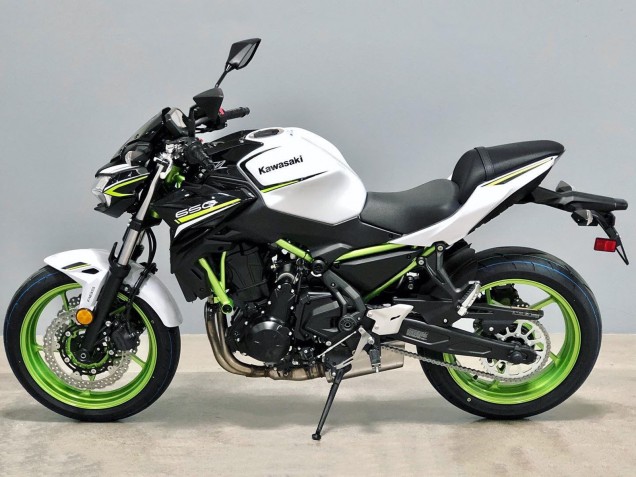 2020-2025 Kawasaki Ninja Z650 Motorcycle Fairings - White Black Green Canada