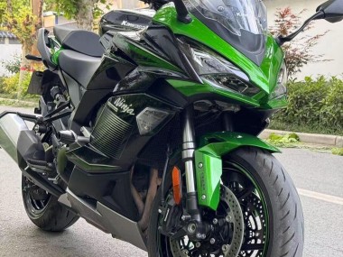 Cheap 2020-2025 Kawasaki Z1000SX Motorcycle Fairings - Black Grey Green Ninja Canada