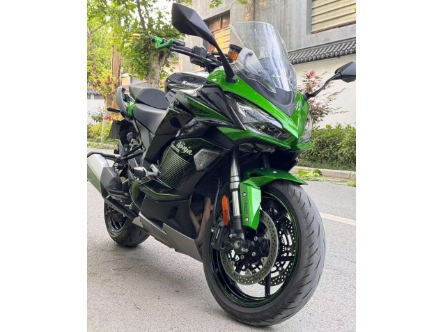2020-2025 Kawasaki Z1000SX Motorcycle Fairings - Black Grey Green Ninja Canada