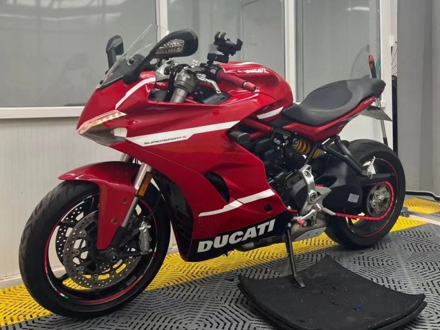 2017-2022 Ducati Supersport 939/939S Motorcycle Fairings - Red White Black Canada