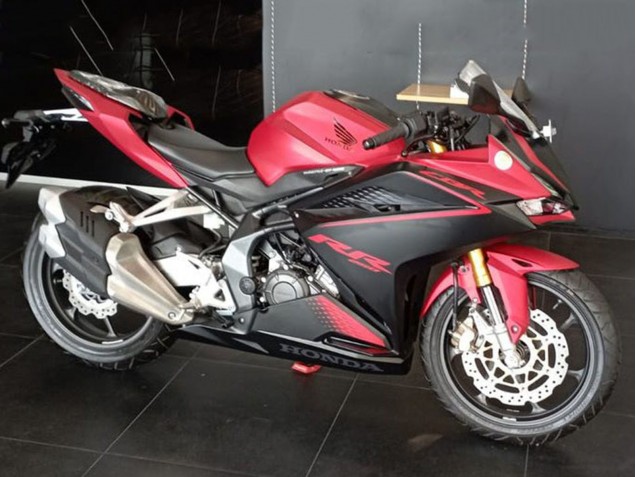 2017-2022 Honda CBR250RR Motorcycle Fairing Kits - Red Matte Black Canada