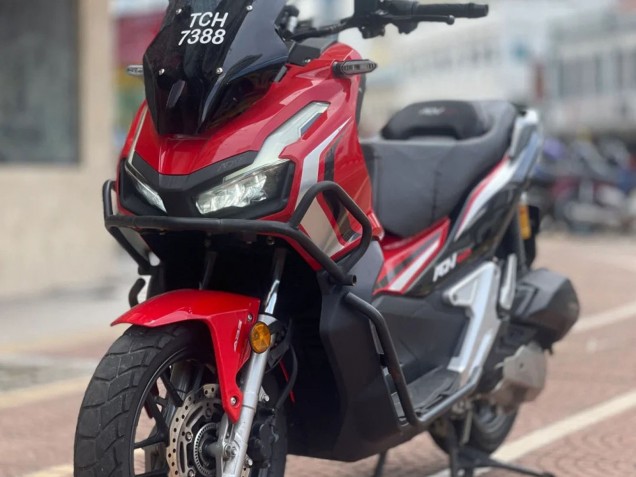 2018-2021 Honda ADV150 Motorcycle Fairings - Red White Black Canada