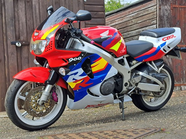1996-1997 Honda CBR900RR 893 Motorcycle Fairings - White Red Blue Yellow Canada