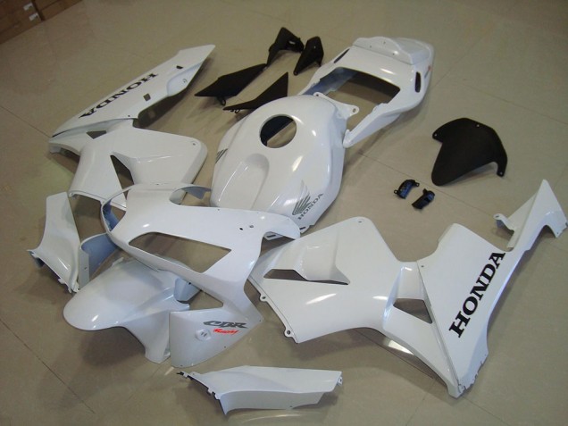 Cheap 2003-2004 White Black Decal Honda CBR600RR Motorcycle Fairings Canada Cheap 2003-2004 White Black Decal Honda CBR600RR Motorcycle Fairings Canada