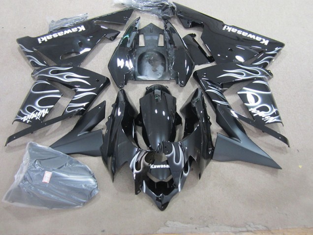 Cheap 2003-2005 Black with White Flame Kawasaki Ninja ZX10R Motorcycle Fairings Canada